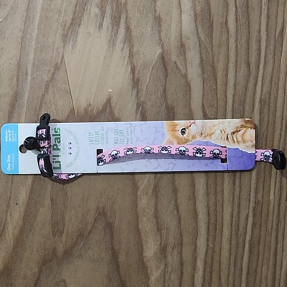Pink skull kitten (or small cat) collar